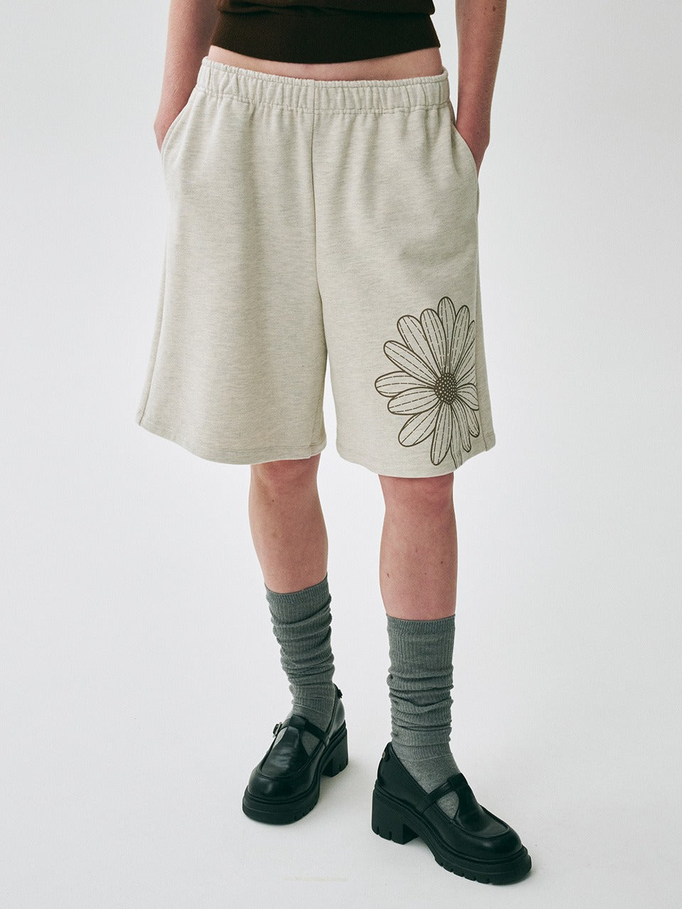 OVERSIZED SWEAT BERMUDA FLOWER_OATMEAL TAUPE