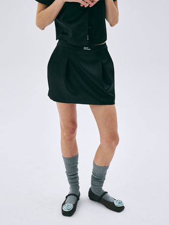 SATIN MINI PEGGED SKIRT_BLACK