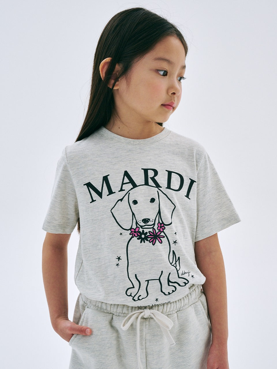 KIDS TSHIRT SWING THE TAIL DDANJI FLOWER NECKLACE_OATMEAL PINK