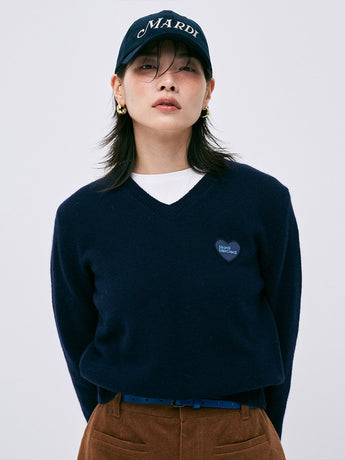 RACCOON BLENDED V NECK HEART LOGO_NAVY