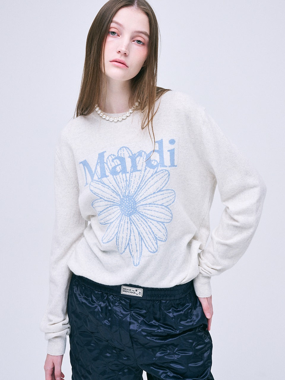 CASHMERE CREW NECK FLOWERMARDI_OATMEAL SKY