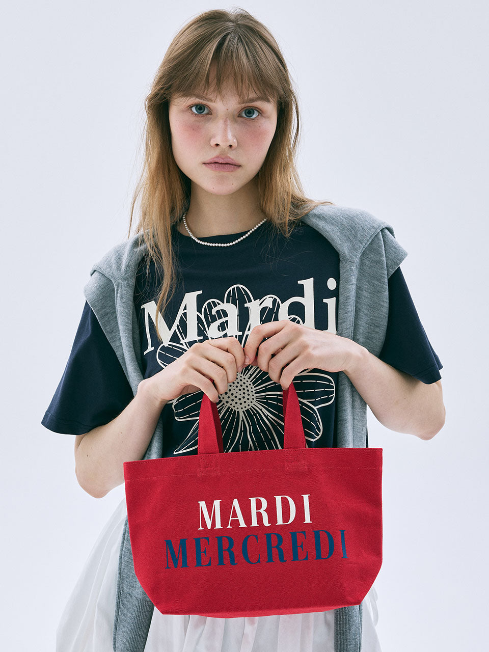 新品Mardi Mercread スパンコールバッグ 付録】超豪華！マルディ メクルディのトートバッグとファミュのシート
