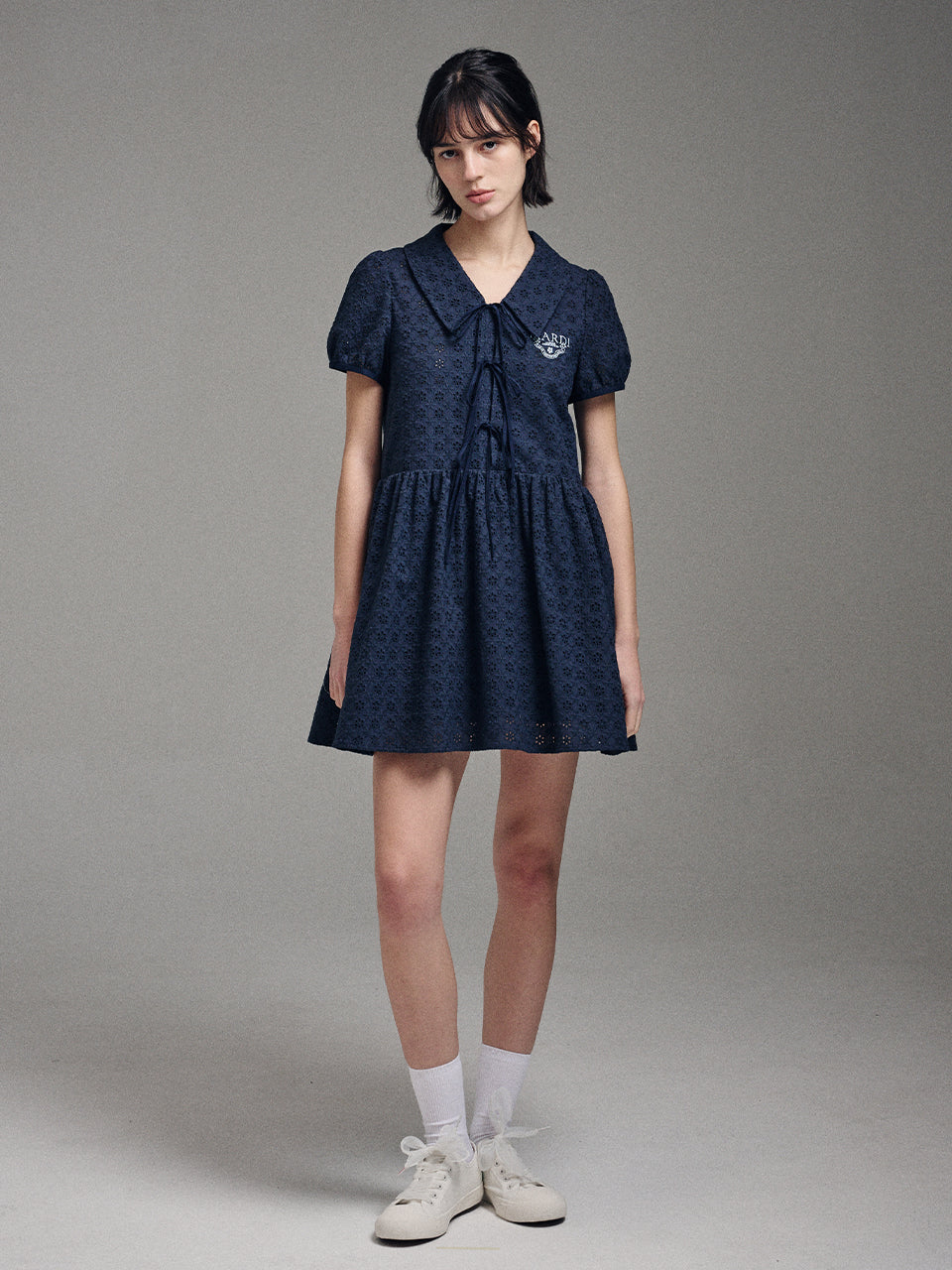 RIBBON MINI DRESS EYELET_NAVY